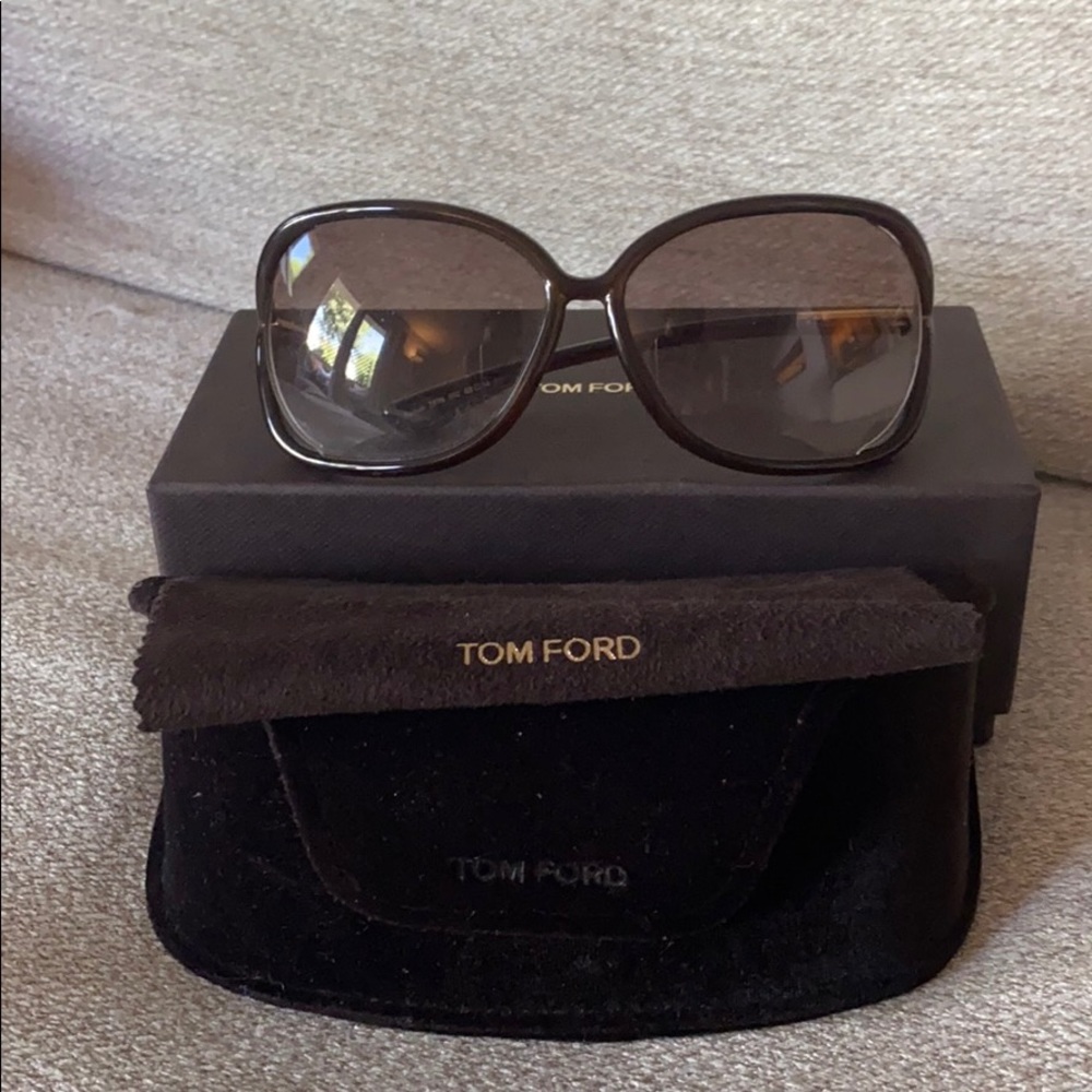 TOM FORD SUNNIES